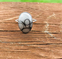 Load image into Gallery viewer, Sterling Silver 18x13 Oval Keepsake Ring