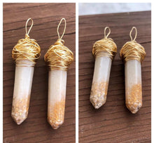 Load image into Gallery viewer, Crystal Pendant Keepsake Necklace