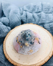 Load image into Gallery viewer, Large Crystal Keepsake