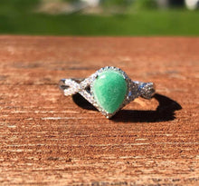 Load image into Gallery viewer, Solid Gold Teardrop Infinity Ring