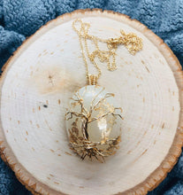 Load image into Gallery viewer, Tree of Life Keepsake Necklace