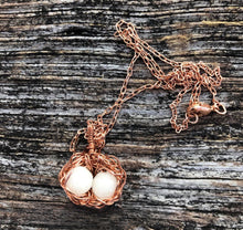 Load image into Gallery viewer, Birds Nest Keepsake Pendant