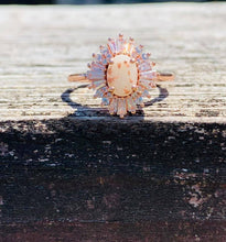 Load image into Gallery viewer, Solid Gold Victoria Ring