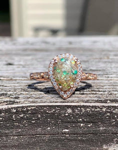 Large teardrop halo