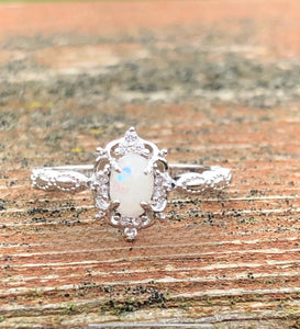 Vintage Style Keepsake Ring
