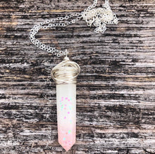 Load image into Gallery viewer, Crystal pendant keepsake necklace